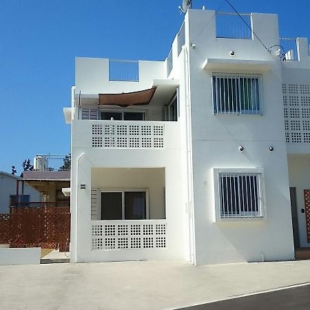 Ashipi Ginoza Villa Buitenkant foto